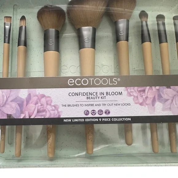 EcoTools Confidence In Bloom Makeup Brushes Kit 9 Pieces Beauty Kit - Picture 2 of 3